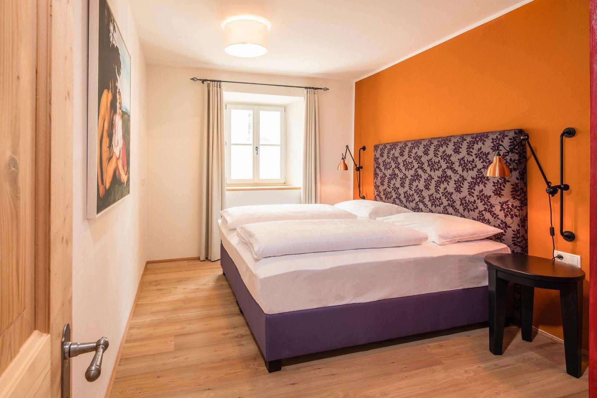 Hotel Traube Брессаноне Экстерьер фото